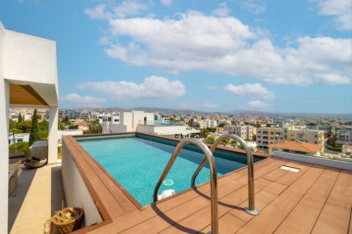 Image No.25-3 Bed Penthouse for sale