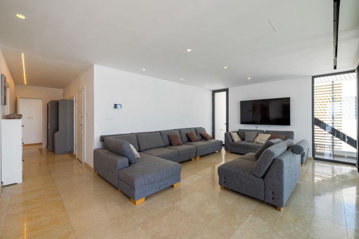 Image No.3-3 Bed Penthouse for sale