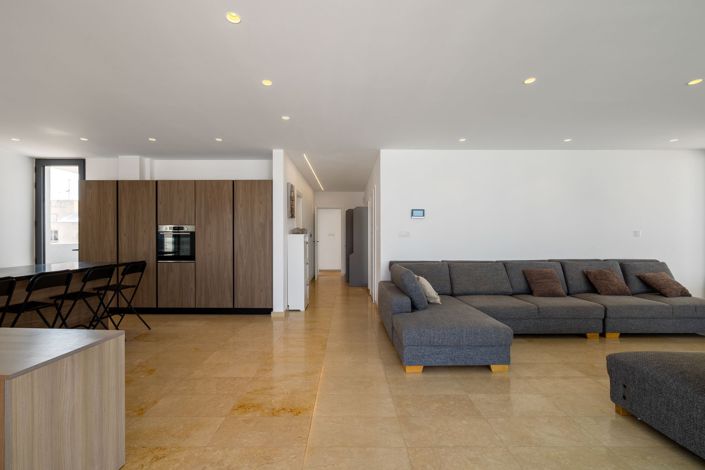 Image No.4-3 Bed Penthouse for sale