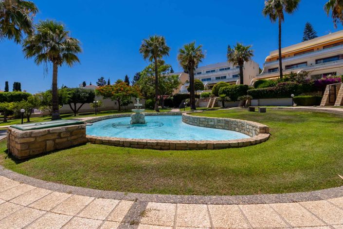 Image No.27-6 Bed Apartment for sale