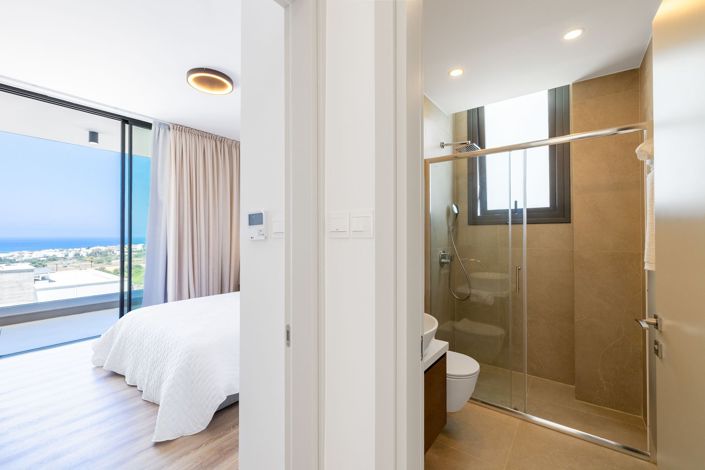 Image No.19-3 Bed House for sale