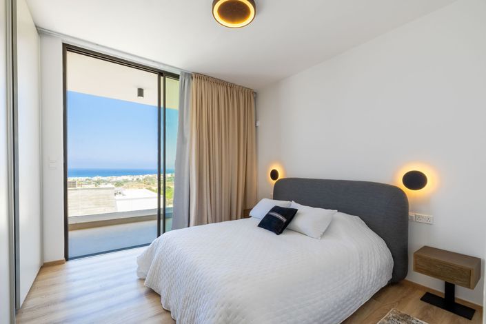 Image No.21-3 Bed House for sale