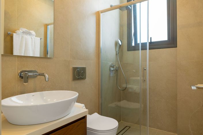 Image No.22-3 Bed House for sale