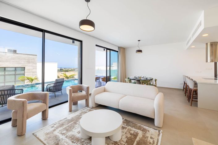 Image No.3-3 Bed House for sale