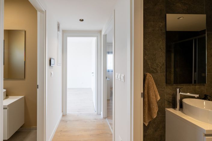 Image No.17-2 Bed Apartment for sale