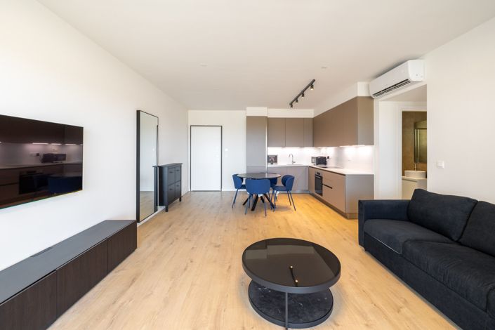 Image No.8-2 Bed Apartment for sale