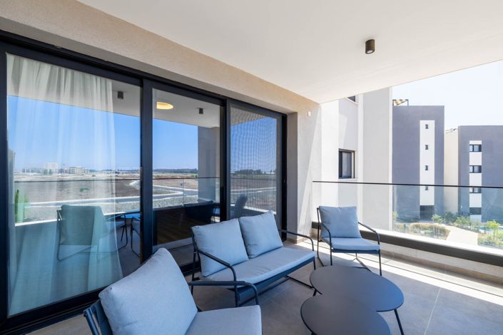 Image No.17-2 Bed Apartment for sale