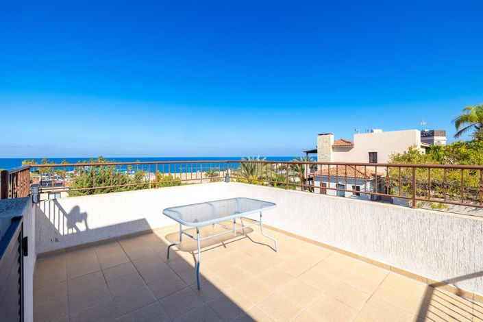 Image No.21-4 Bed House for sale