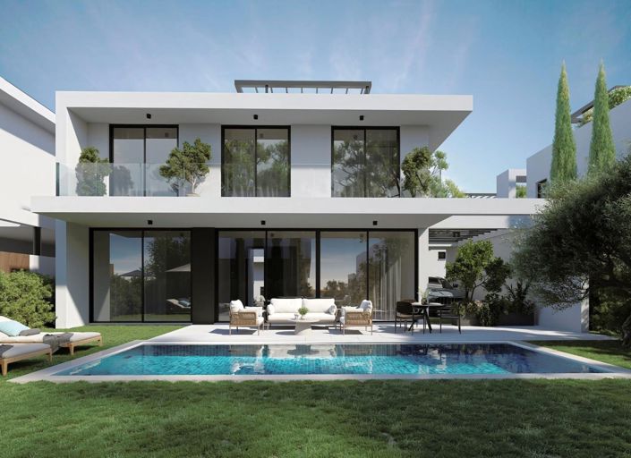 Image No.15-4 Bed House for sale