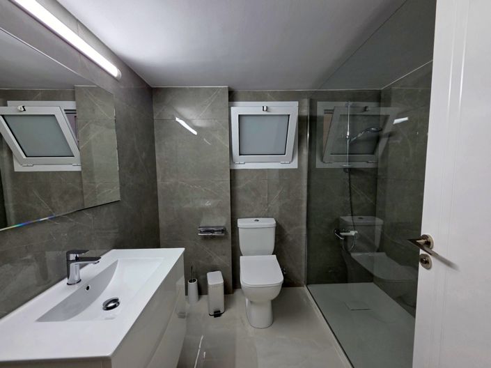 Image No.13-3 Bed Apartment for sale