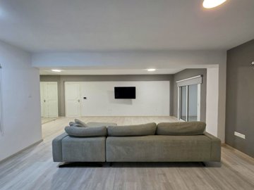 b1d4d436-0365-429d-b108-b85bb5791bcb