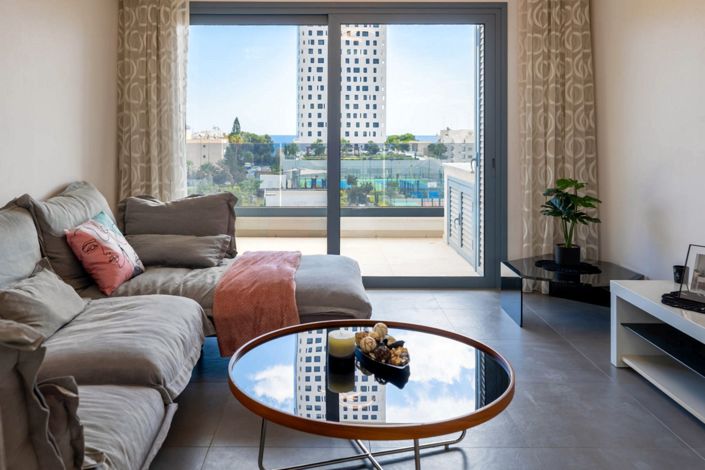 Image No.1-3 Bed Apartment for sale