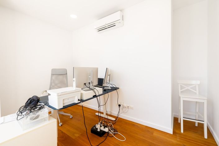 Image No.10-3 Bed Apartment for sale