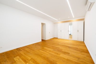 7f36a582-96d7-423d-b680-6ca0c19e5ebd