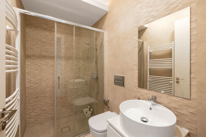 Image No.17-3 Bed Apartment for sale