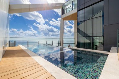 9a3ea950-583a-4cb6-948f-0a6fba56e930