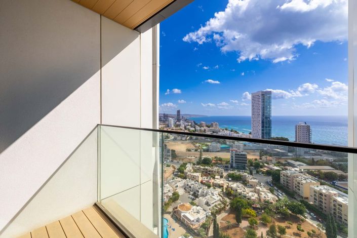 Image No.19-3 Bed Apartment for sale