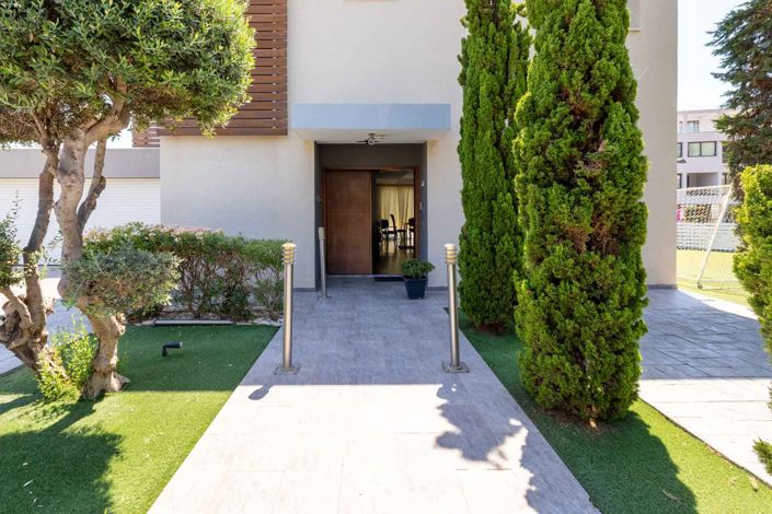 Image No.16-3 Bed House for sale