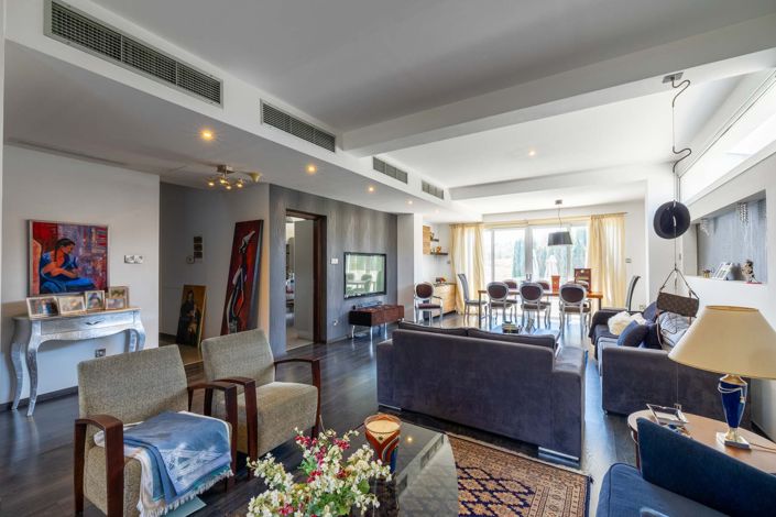 Image No.2-3 Bed House for sale