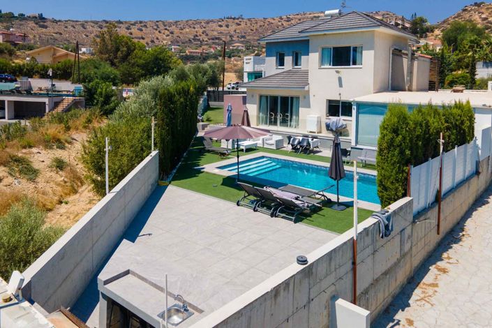 Image No.25-3 Bed House for sale