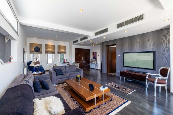 Image No.5-3 Bed House for sale