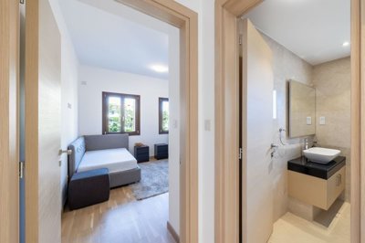 6d0a464c-c77d-47cf-bcfd-1ed6e2bc2644