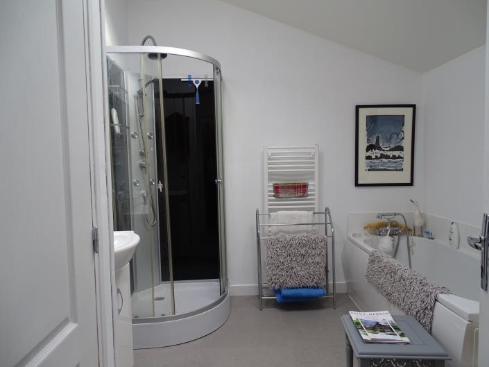 Image No.7-3 Bed House for sale