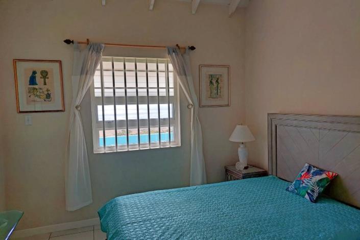 Image No.13-2 Bed House for sale