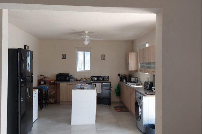 Image No.8-3 Bed House for sale