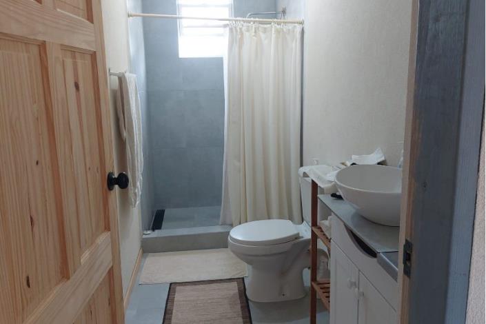 Image No.12-3 Bed House for sale