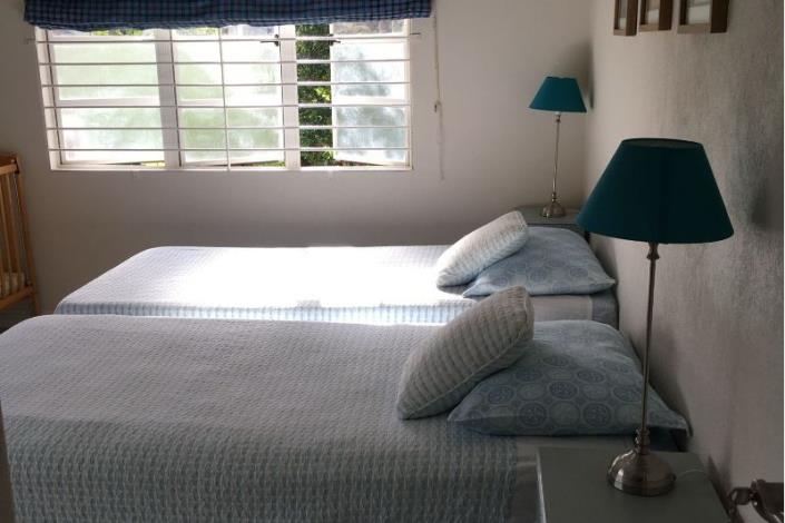 Image No.8-3 Bed Townhouse for sale