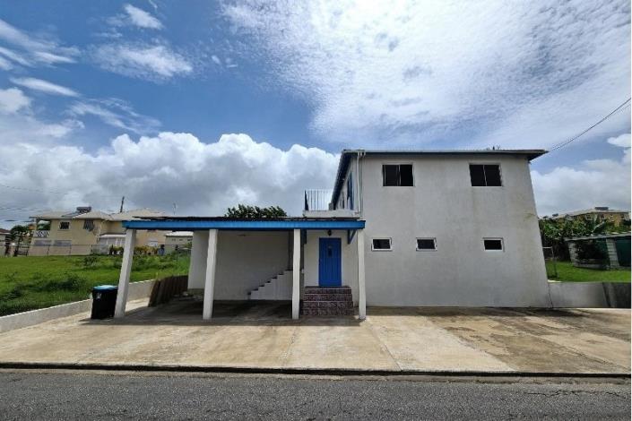 Image No.1-3 Bed House for sale