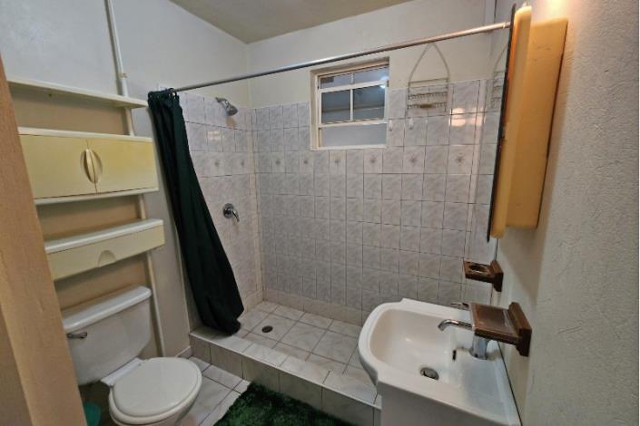 Image No.9-3 Bed House for sale