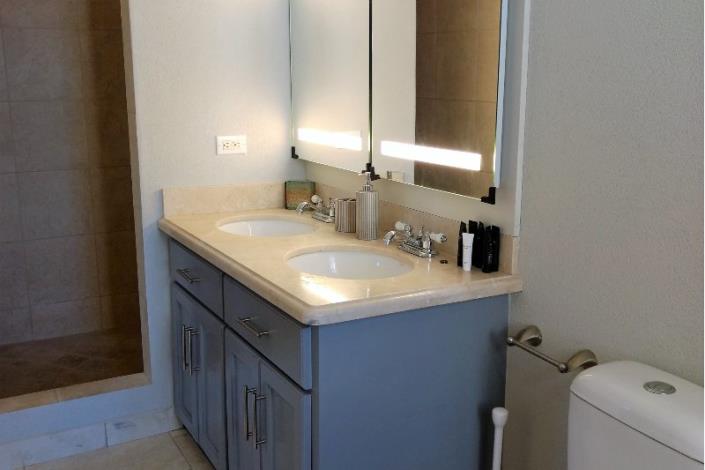 Image No.12-3 Bed Townhouse for sale