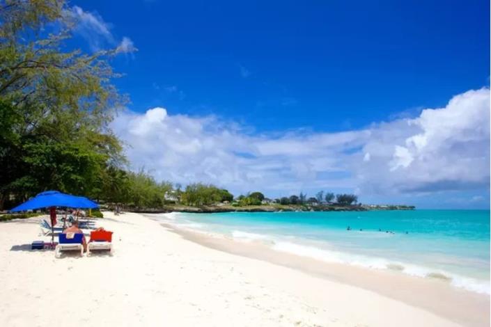 Image No.14-3 Bed Townhouse for sale