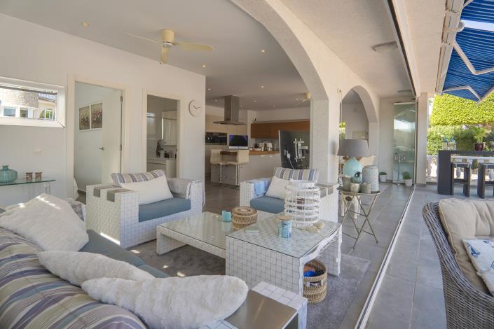 Image No.8-4 Bed Villa / Detached for sale