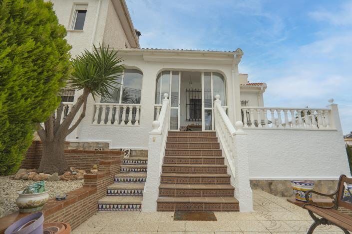 Image No.7-4 Bed Villa / Detached for sale