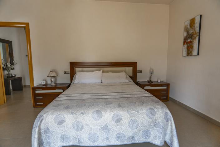 Image No.18-3 Bed Villa / Detached for sale