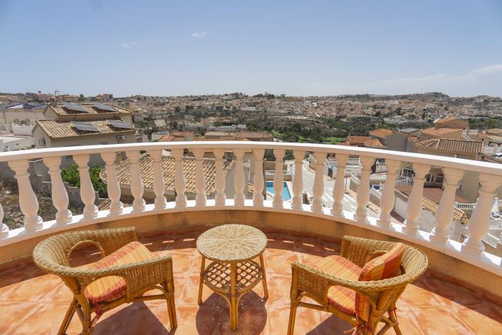 Image No.37-3 Bed Villa for sale