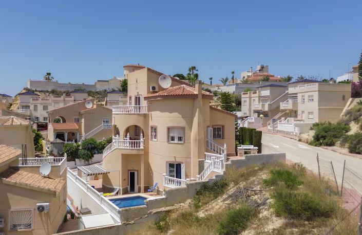 Image No.46-3 Bed Villa for sale