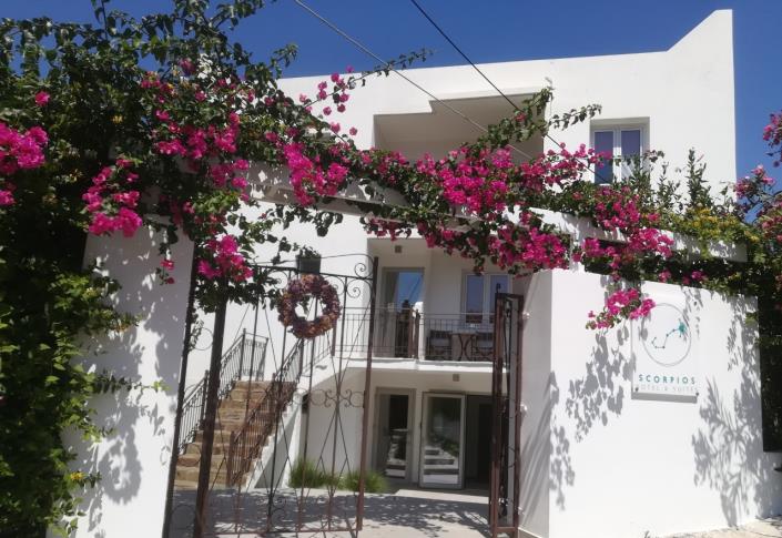 Image No.2-18 Bed Hotel for sale