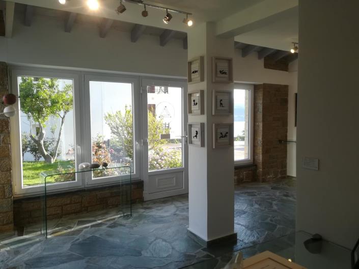 Image No.5-18 Bed Hotel for sale