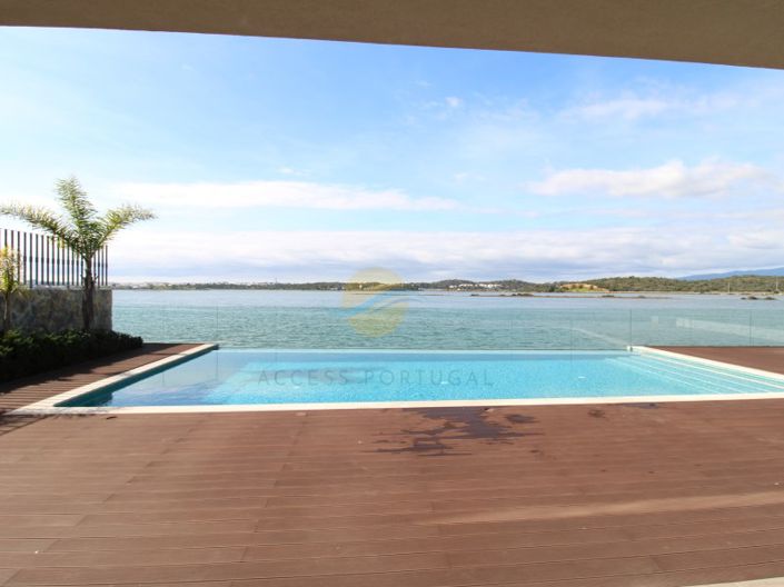 Image No.21-2 Bed Apartment for sale