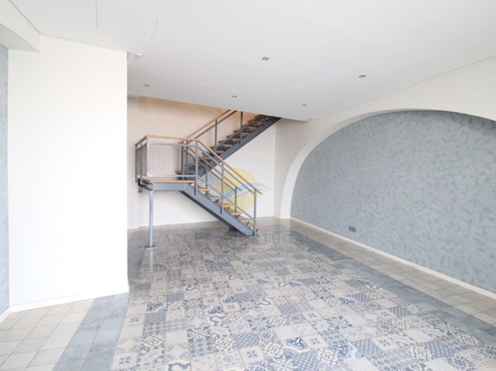 Image No.25-2 Bed Apartment for sale