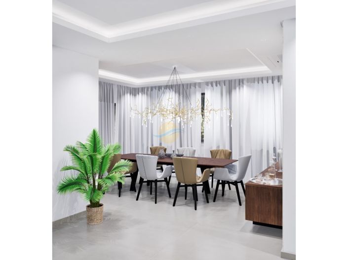 Image No.18-5 Bed House for sale