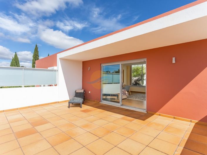 Image No.50-6 Bed House for sale