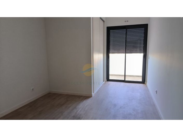 Image No.15-4 Bed Apartment for sale