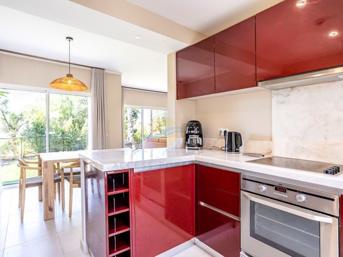 Image No.14-2 Bed House for sale