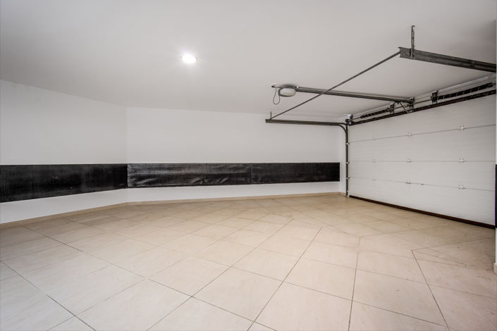 Image No.18-5 Bed Villa for sale