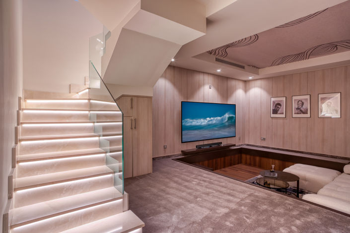 Image No.9-4 Bed Property for sale